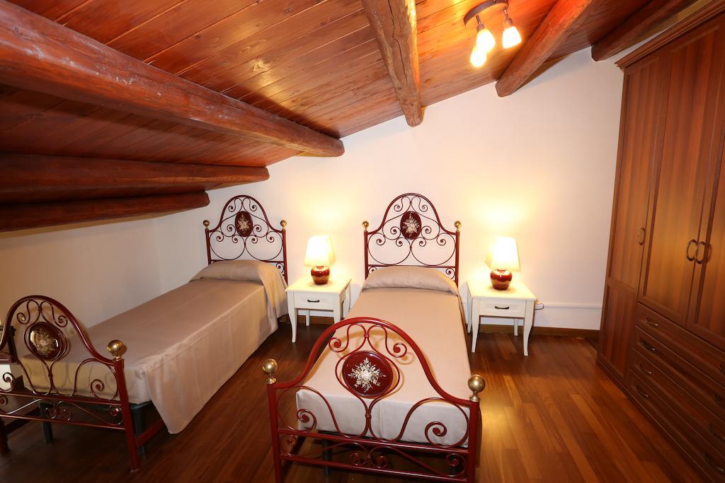 Serravalle Relais & Country Villa With Private Pool - Esclusive Use Chiaramonte Gulfi Pokój zdjęcie